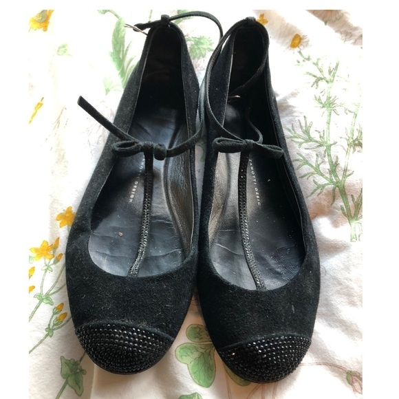 Giuseppe Zanotti T- Strap Crystal Flats, Black - Picture 1 of 7